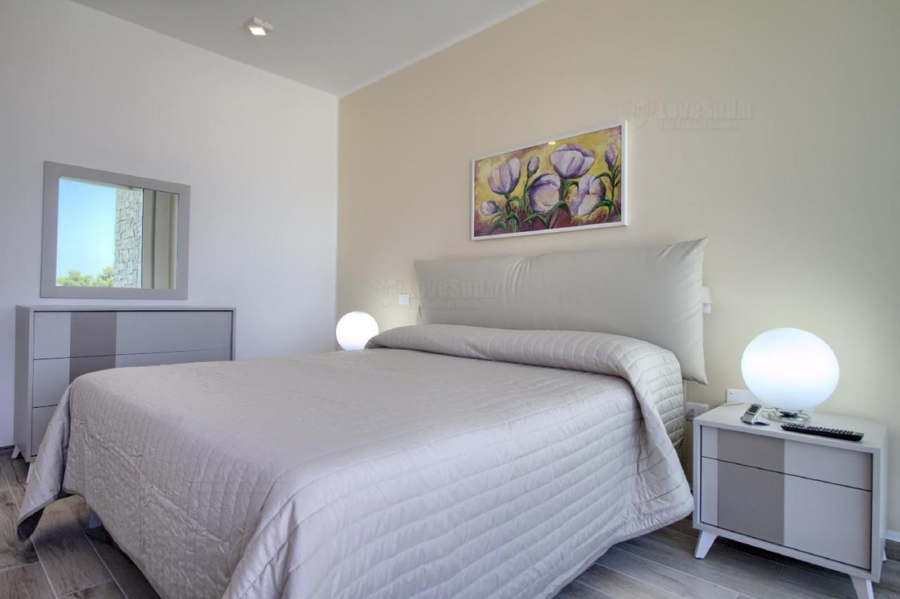 Jacuzzi Holiday Homes By Lovesud Santa Maria di Leuca Exterior photo