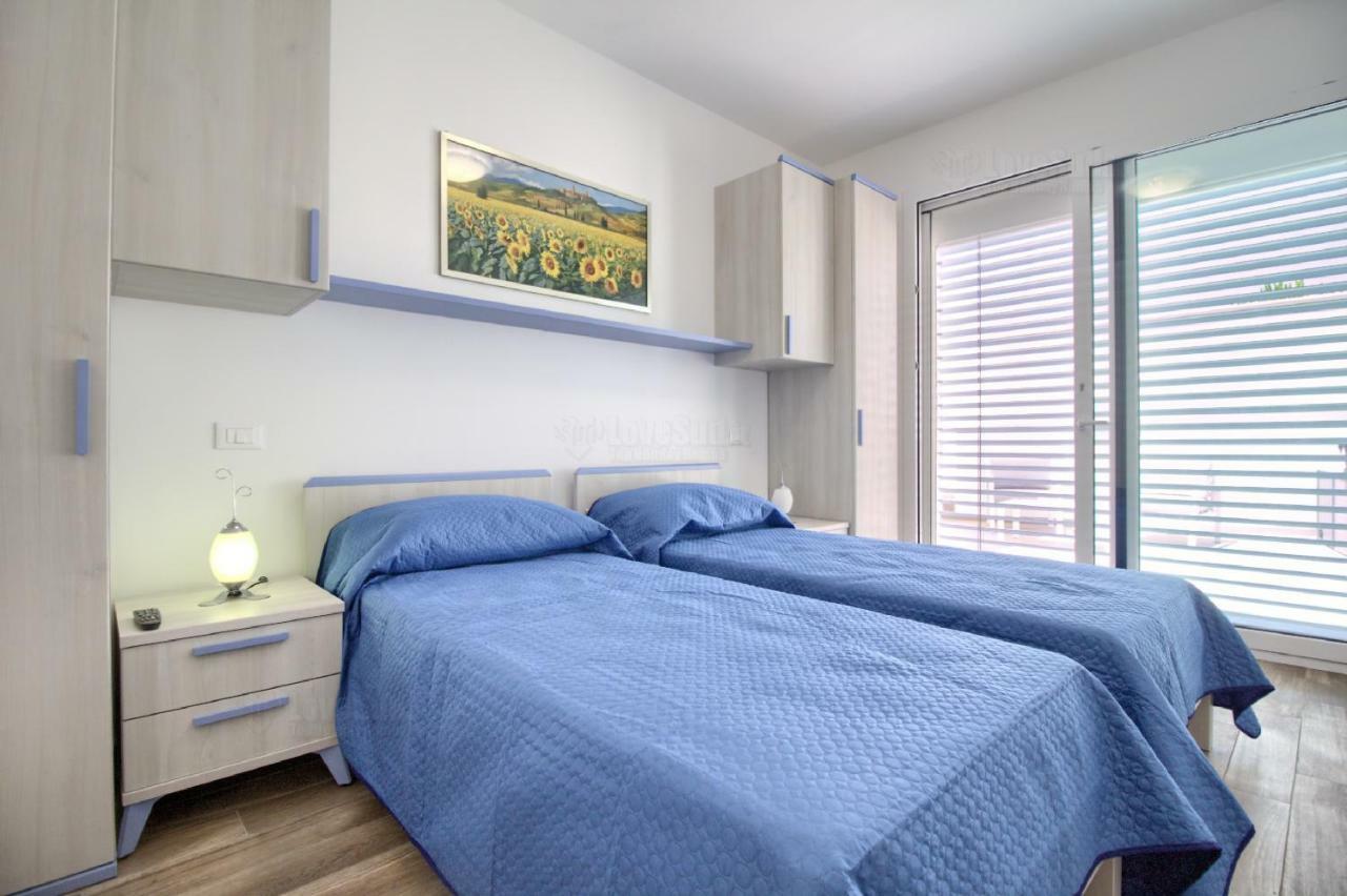 Jacuzzi Holiday Homes By Lovesud Santa Maria di Leuca Exterior photo